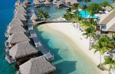 Cook’s Bay Hotel Moorea – 7 Nights