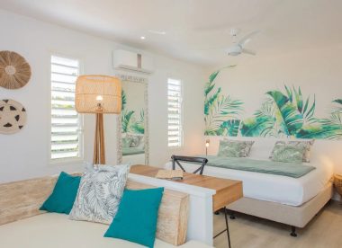 Explore Moorea & Raiatea: A Polynesian Dream