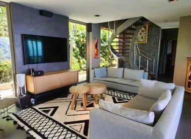 Tahiti Homes – Villa Manatea Moorea (up to 10 ppl)