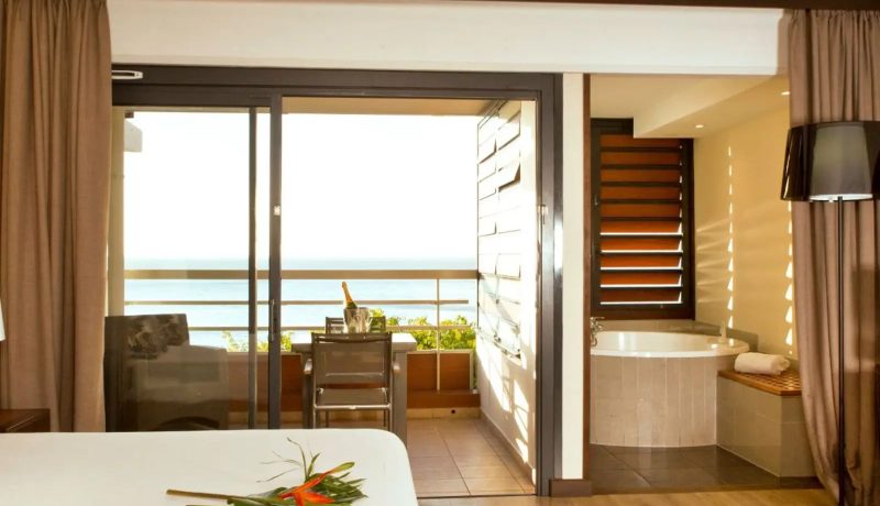 Le Tahiti by Pearl Resorts. Save 20%!