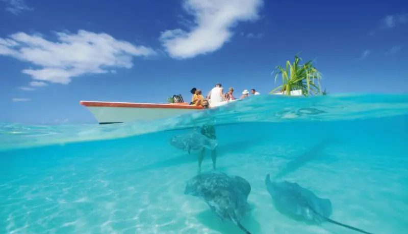 Manava Beach Resort & Spa
