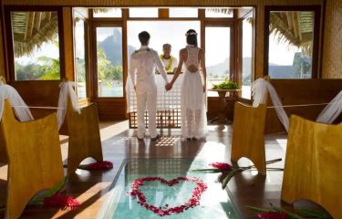 Tahitian Wedding – InterContinental Bora Bora Resort & Thalasso Spa