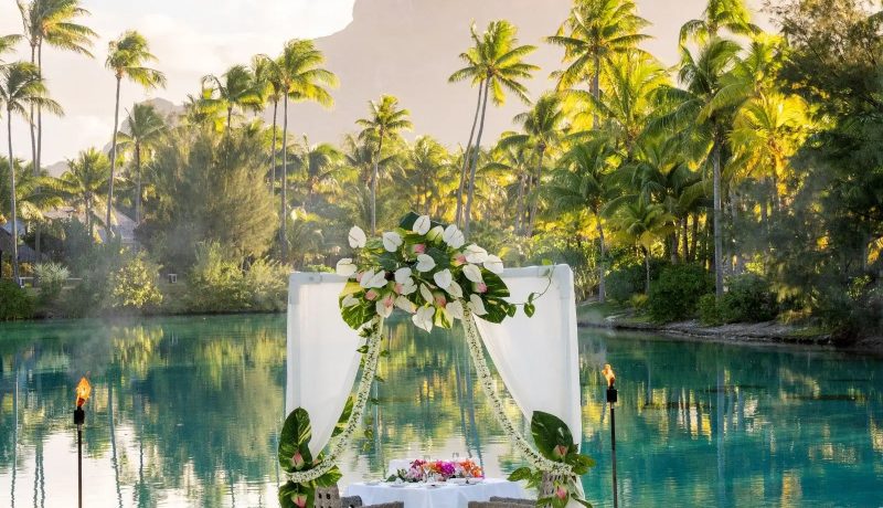 Tahitian Wedding LGBT – St. Regis Bora Bora