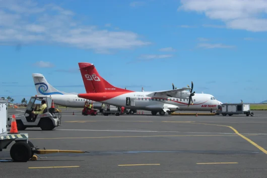 Flying to Rangiroa©Ranihei Teariki