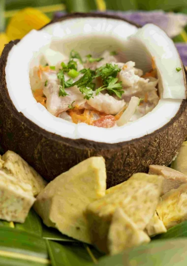 Polynesian dish: raw fish in coconut milk © Grégoire